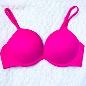 PINK Wear Everywhere super push-up bra size 36B